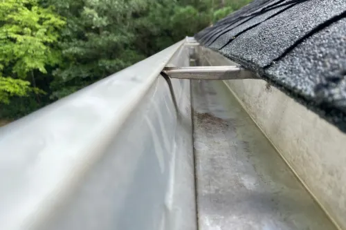 Soft washing vinyl siding in Sampson County